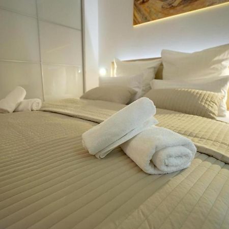 Destino City Apartments Zadar Bagian luar foto